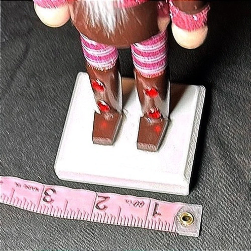 Nutcracker Figurine‎ Pink & Brown Ice Cream & Chocolate